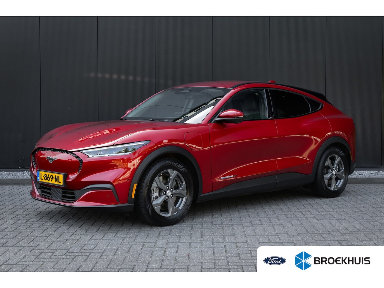 Ford Mustang Mach-E - Extended RWD 98 kWh | 360 Camera | Aut. klep | B&O audio - AutoWereld.nl