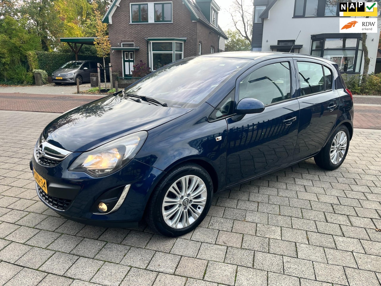 Opel Corsa - 1.4 T 120PK Cruise Cosmo Isofix 5 Drs Ecc LM NW APK - AutoWereld.nl
