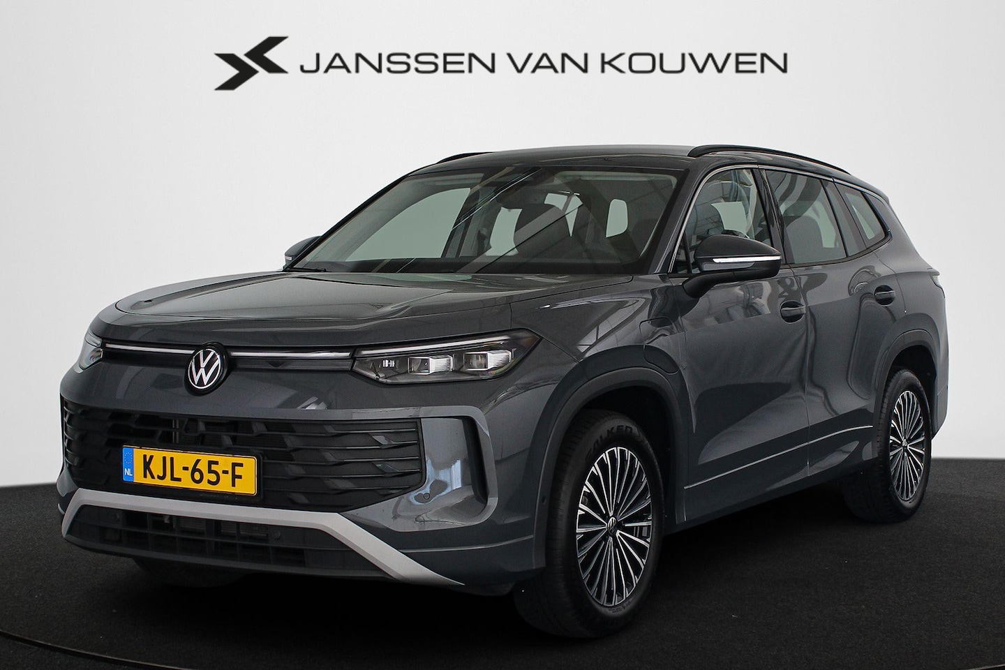 Volkswagen Tayron - 1.5 eHybrid Life Edition Trekhaak Stuur-Stoelverwarming Camera - AutoWereld.nl