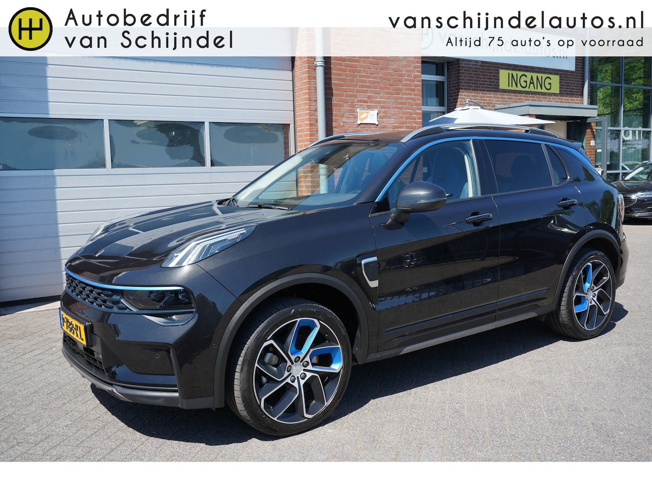 Lynk & Co 01 - 1.5 261PK! ORIGINEEL NL DEALER ONDERHOUDEN RECENT ONDERHOUD GEHAD PANORAMADAK STOELVERWARM - AutoWereld.nl