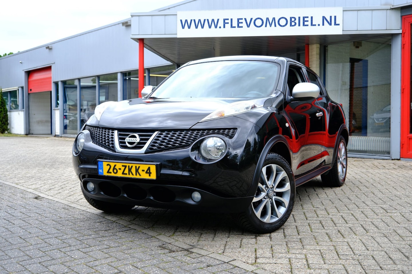 Nissan Juke - 1.6 Urban Premium Leder|1e Eig|Navi|Cam|Clima|LMV - AutoWereld.nl