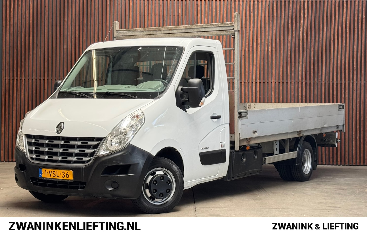 Renault Master - T35 2.3 dCi L4 Open Laadbak-Dubbellucht-Trekhaak - AutoWereld.nl