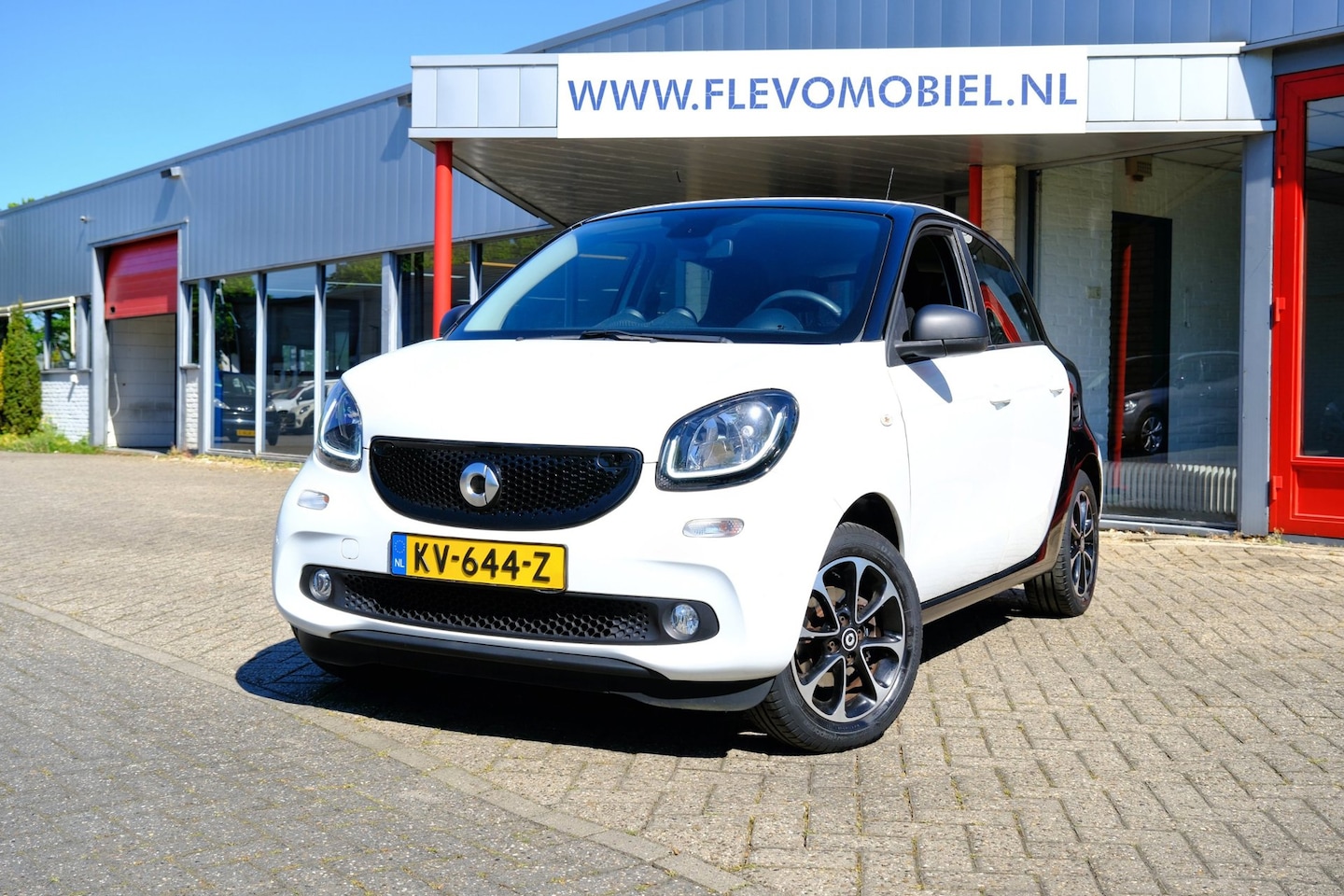 Smart Forfour - 1.0 Passion 5-drs Aut. *28.250km!* Clima|1e Eig|Navi|Cam - AutoWereld.nl