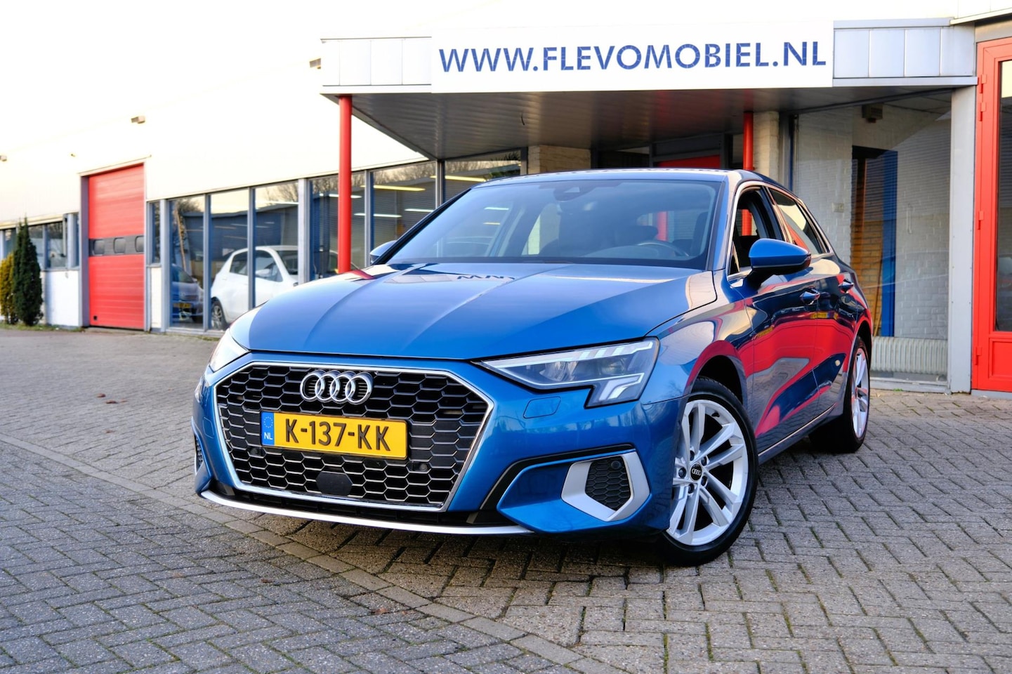 Audi A3 Sportback - 30 TFSI Business Ed. Navi|Sportstoelen|1e Eig|Adapt.Cruise|LMV - AutoWereld.nl