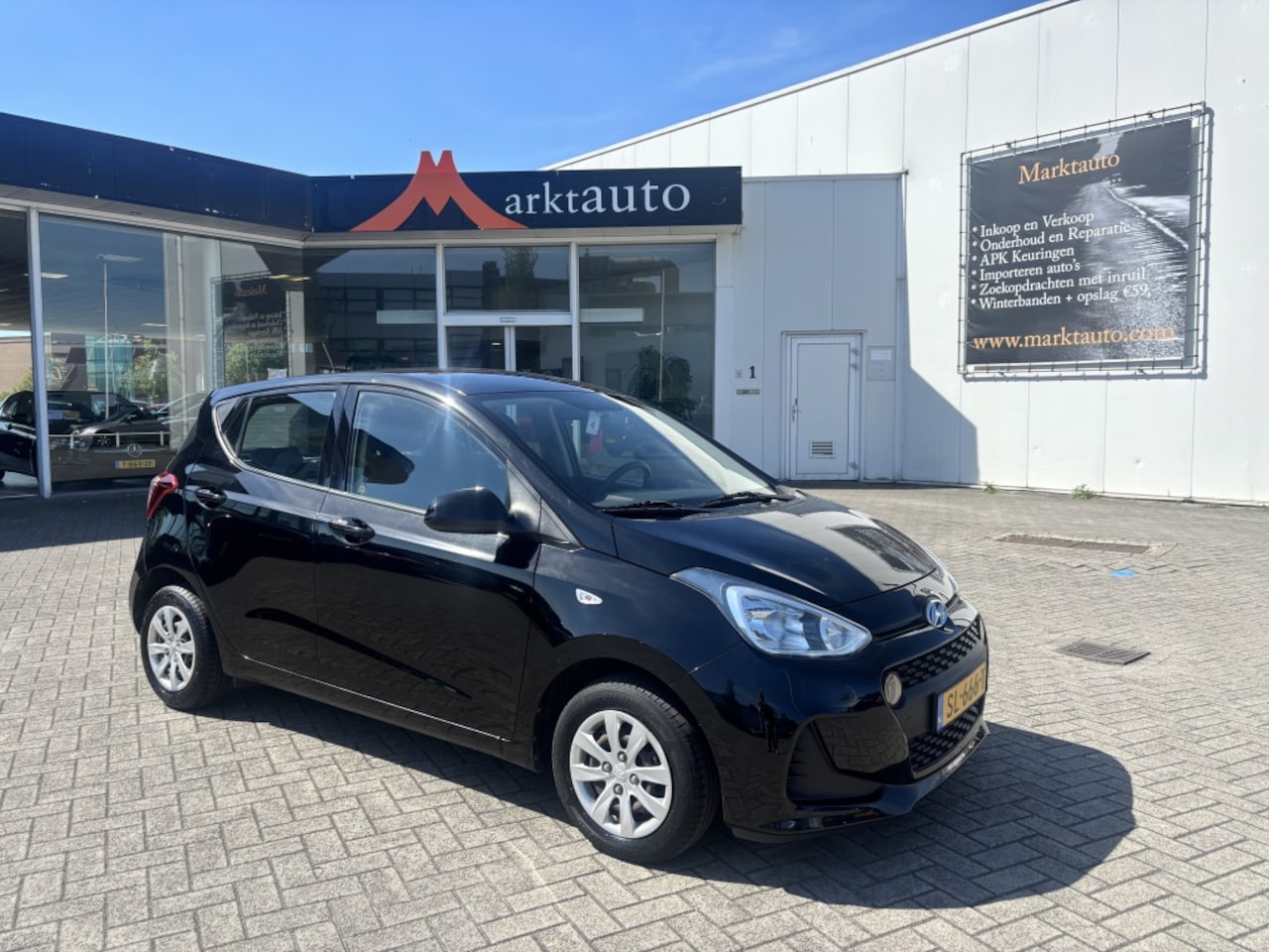 Hyundai i10 - 1.0i Comfort Navi Carplay Cruise Airco - AutoWereld.nl