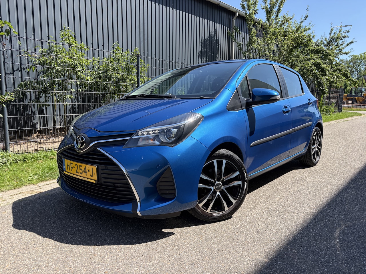 Toyota Yaris - 1.0 VVT-i Aspiration / NAVI / CRUISE / CLIMATE / 1e EIGENAAR / 94dkm! NAP! - AutoWereld.nl