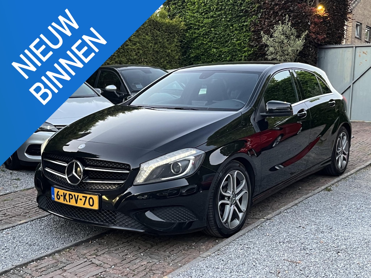 Mercedes-Benz A-klasse - 180 Edition Navigatie 4U3 *IN PERFECTE STAAT* - AutoWereld.nl
