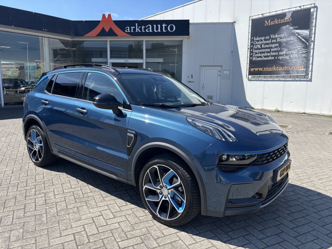 Lynk & Co 01 - Panorama Camera Carplay Stoelver 1.5 - AutoWereld.nl