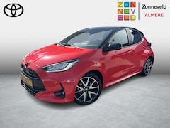 Toyota Yaris - 1.5 Hybrid Launch Edition All seasonbanden