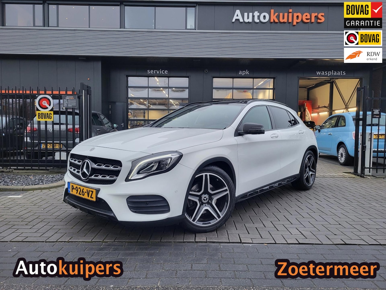 Mercedes-Benz GLA-Klasse - 220 4MATIC|BENZINE!| UNIEK |Met panoramadak, elektrische achterklep, cruise, camera en dod - AutoWereld.nl