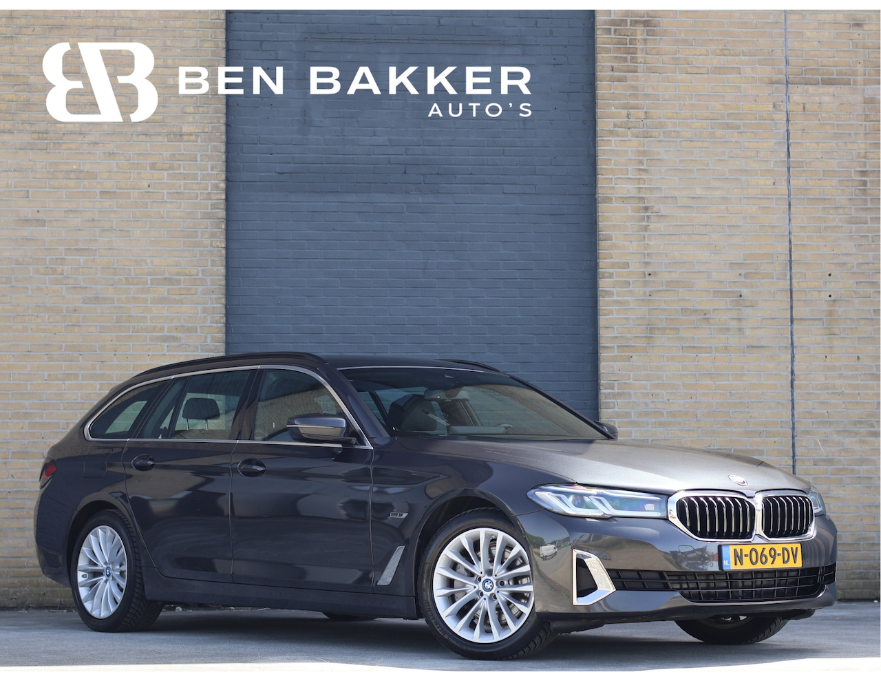 BMW 5-serie Touring - 530e xDrive Luxury Line Comfortstoelen | Laser Light | Org. NL | Memory | Cam - AutoWereld.nl