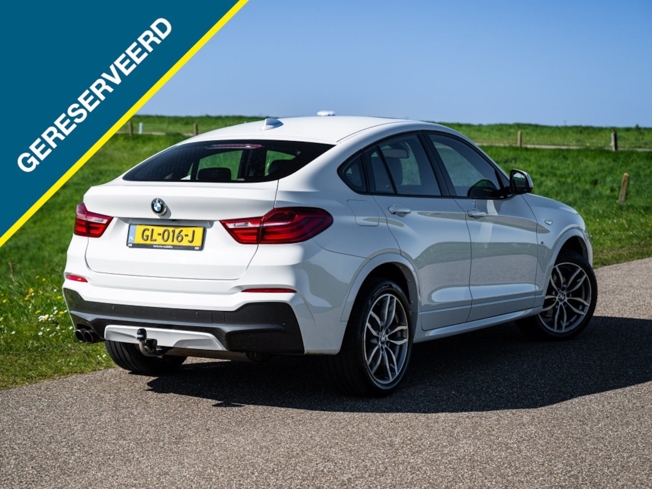 BMW X4 - xDrive 28i High Ex. M Sport 360Cam Schuifdak Trekhaak - AutoWereld.nl
