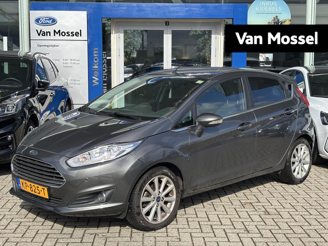 Ford Fiesta - 1.0 EcoBoost Titanium | Parkeersensoren V+A |  Navigatie | Cruise Control | Key-less start - AutoWereld.nl