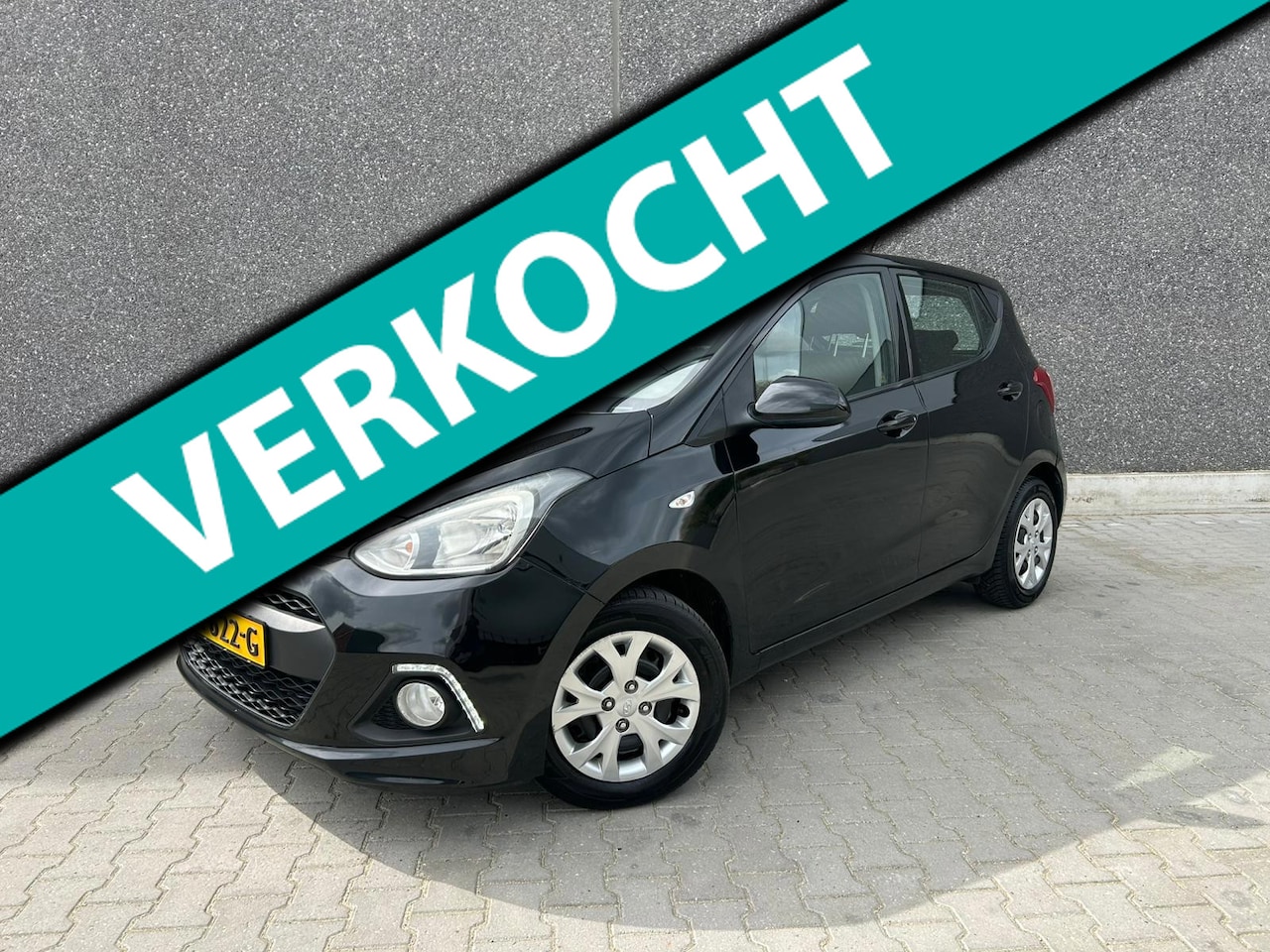 Hyundai i10 - 1.0i i-Motion Comfort Plus | CRUISE CONTROL | PARKEERSENSOREN | AIRCO | AUX/USB | APK T/M - AutoWereld.nl