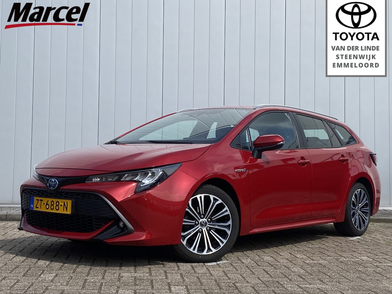 Toyota Corolla Touring Sports - 1.8 Hybrid First Edition NL Auto Dealer Onderhouden Navi Carplay Clima Cruise - AutoWereld.nl