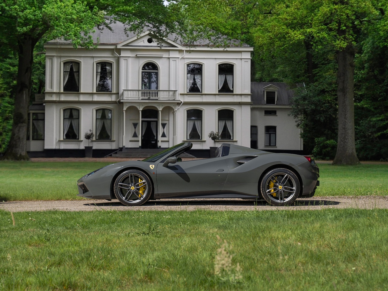 Ferrari 488 - 3.9 Spider HELE | Full PPF | Lift | Daytona Seats - AutoWereld.nl