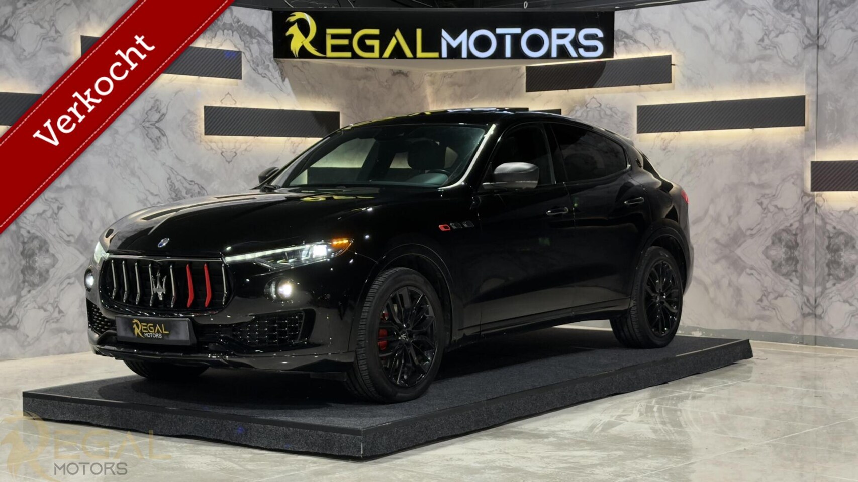 Maserati Levante - 3.0 V6 AWD GranLusso | Schuifdak | Capristo - AutoWereld.nl