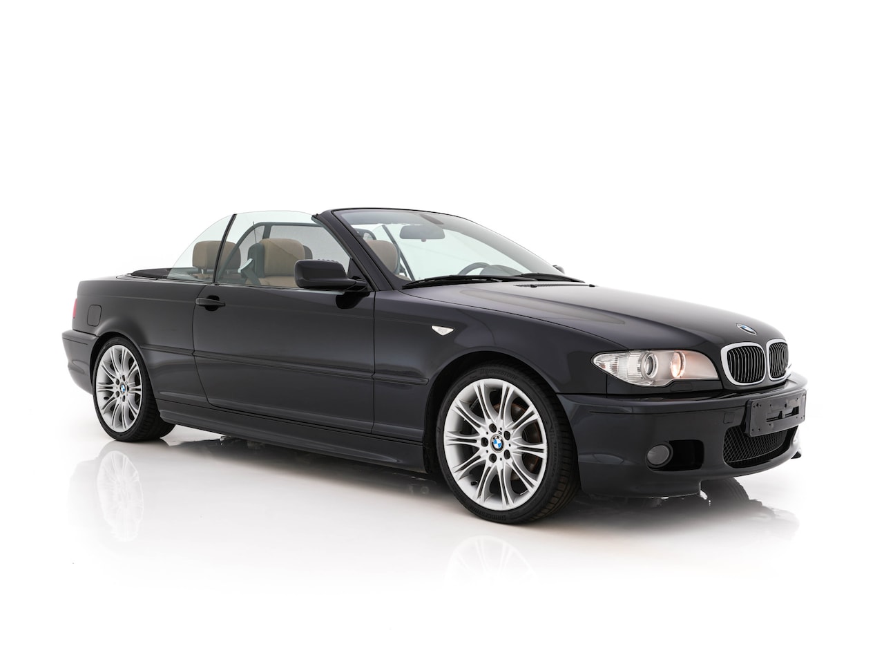 BMW 3-serie Cabrio - 325Ci (E46) M-Sportpack Special Executive *LEATHER | HARMAN-KARDON | MEMORY-PACK | HEATED- - AutoWereld.nl