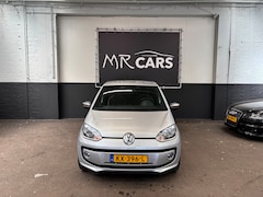 Volkswagen Up! - 1.0 groove up Automaat Airco/Cruise Control