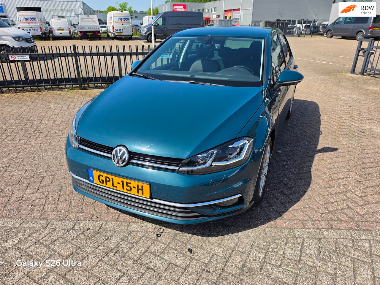 Volkswagen Golf - 1.4 TSI Highline Business R CLIMA PDC LAGE KM! - AutoWereld.nl