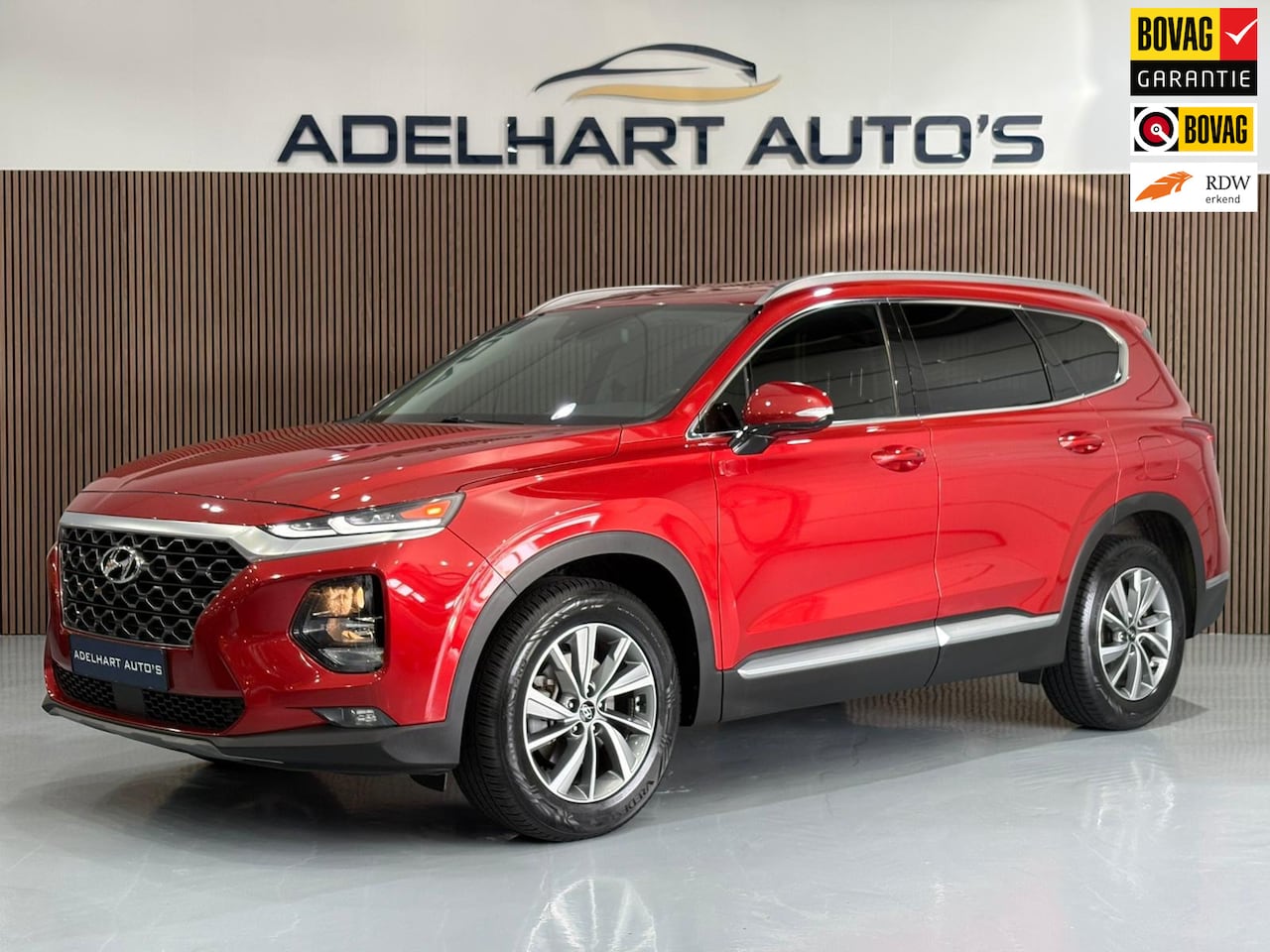 Hyundai Santa Fe - Automaat / Navigatie Apple CarPlay / Adaptive Cruise Cruise control / Climate control / et - AutoWereld.nl
