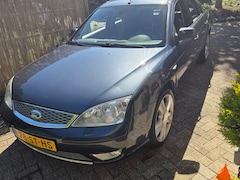 Ford Mondeo - 2.0-16V Platinum
