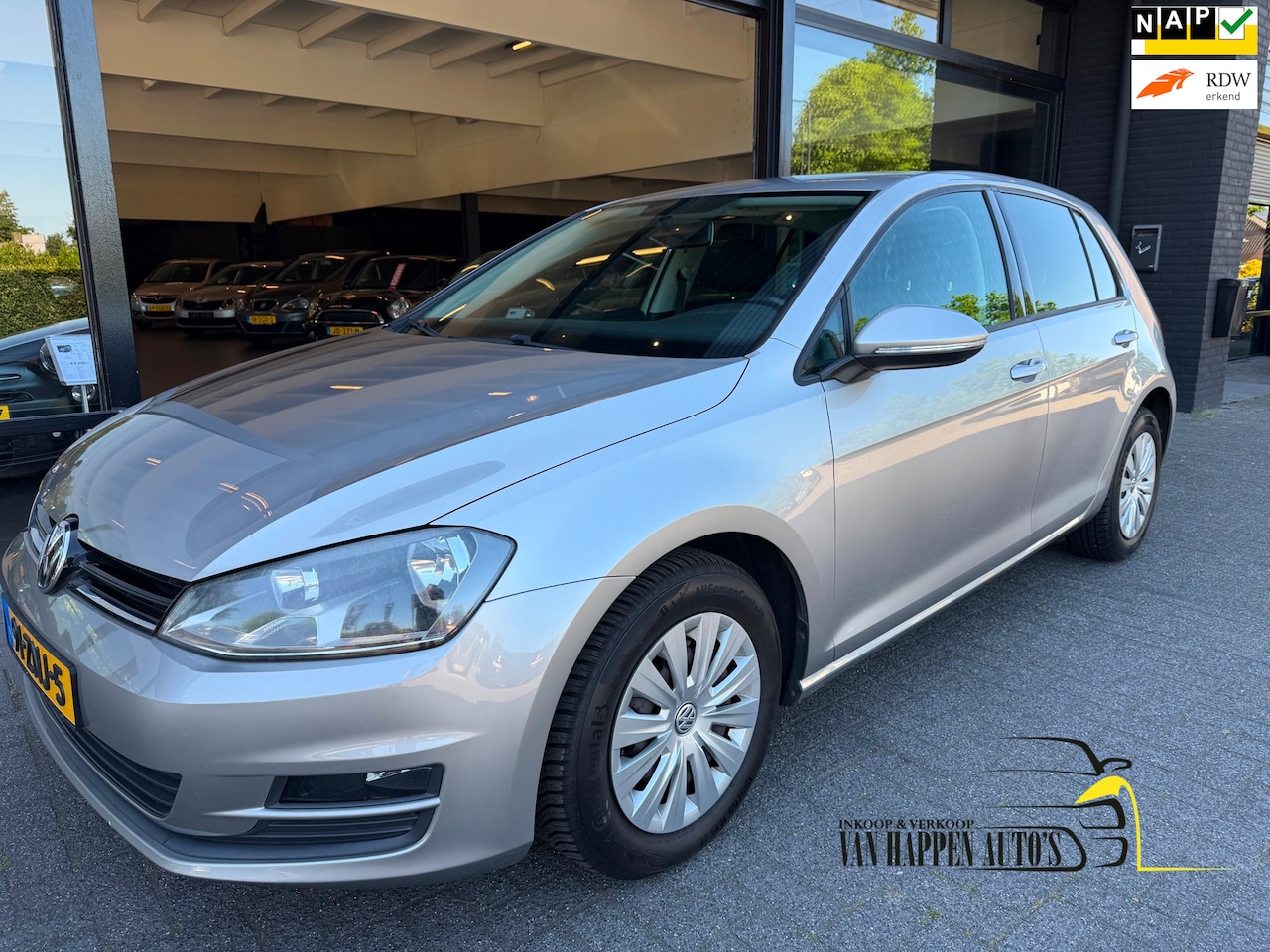 Volkswagen Golf - 1.2 TSI Trendline / apk 3-2027 - AutoWereld.nl