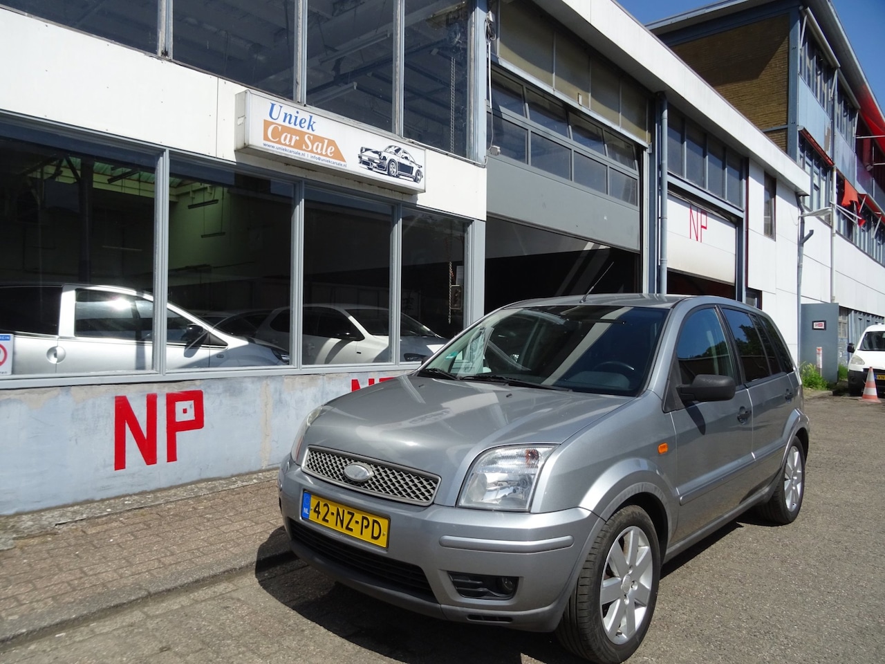 Ford Fusion - 1.4-16V Ghia 1.4-16V Ghia - AutoWereld.nl