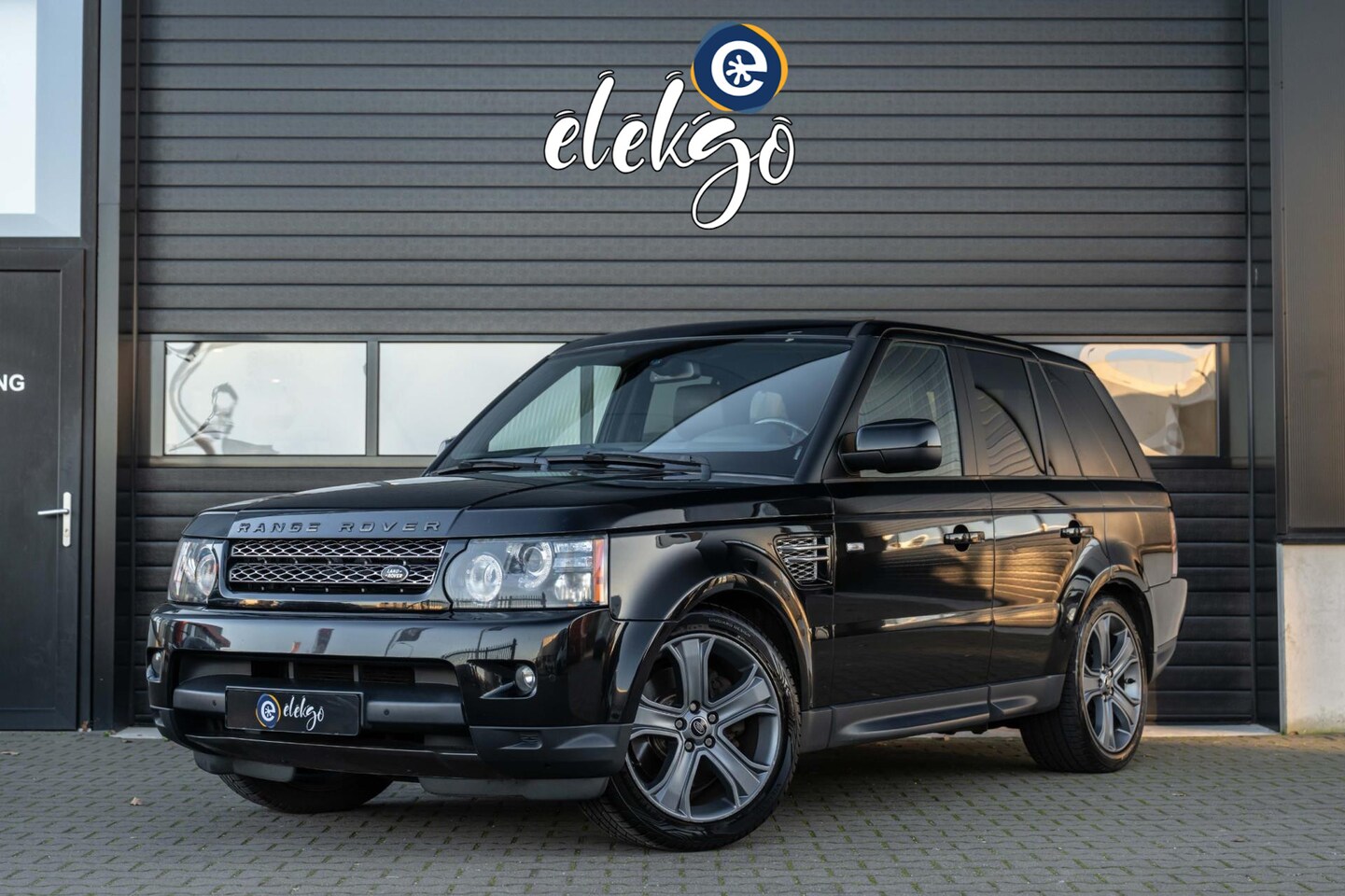 Land Rover Range Rover Sport - 3.0 SdV6 HSE|MOTOR DEFECT|PANO|Trekhaak|Luchtvering - AutoWereld.nl