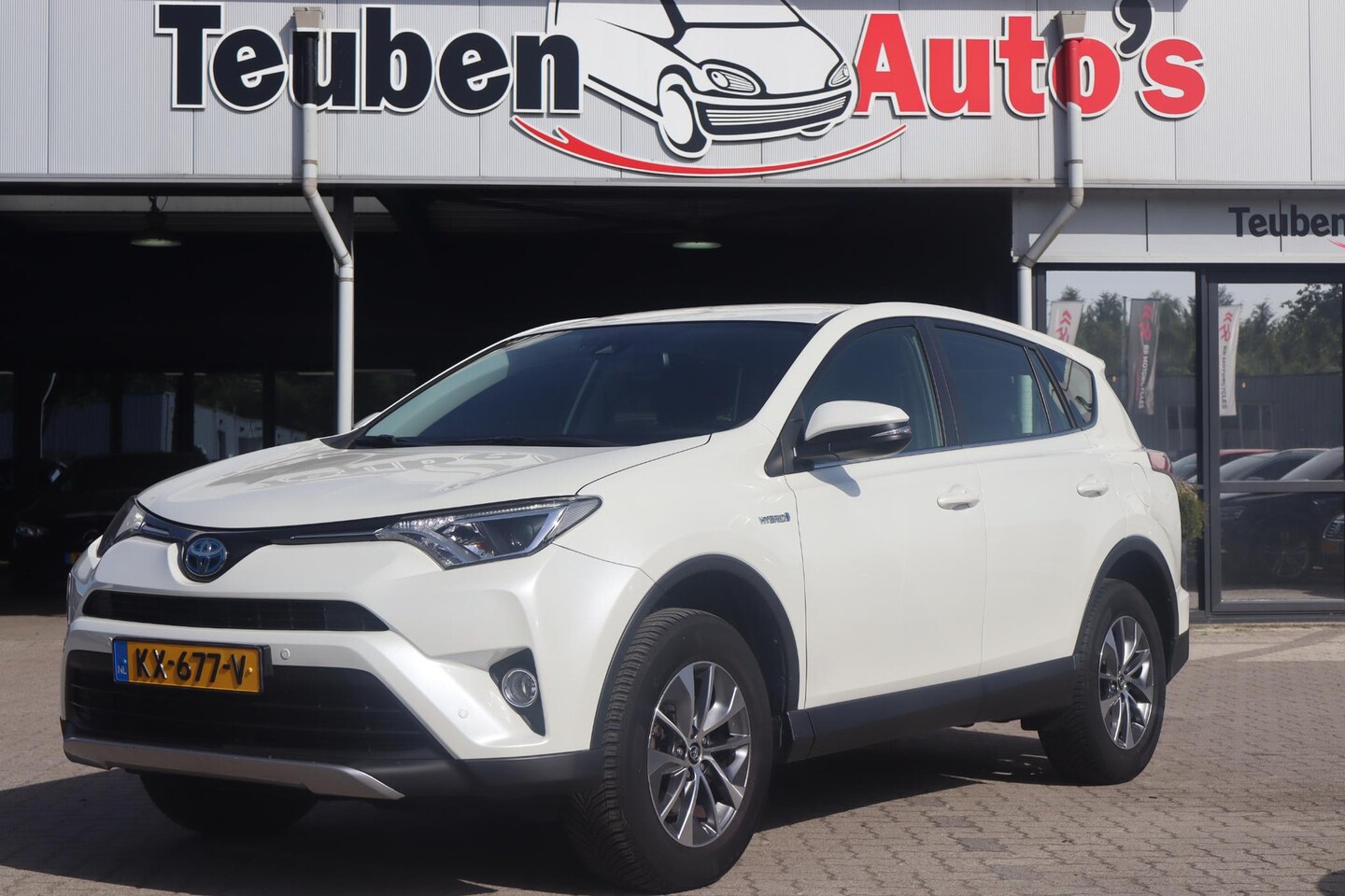 Toyota RAV4 - 2.5 Hybrid AWD Dynamic | Cruise control adaptief | Trekhaak | Camera - AutoWereld.nl