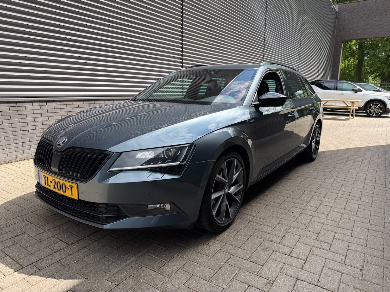 Skoda Superb Combi - 1.4 TSI 150 pk ACT Sportline Business 7-DSG | Elektrisch panoramadak | Elektrische geheuge - AutoWereld.nl