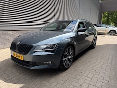 Skoda Superb Combi - 1.4 TSI 150 pk ACT Sportline Business 7-DSG | Elektrisch panoramadak | Elektrische geheuge
