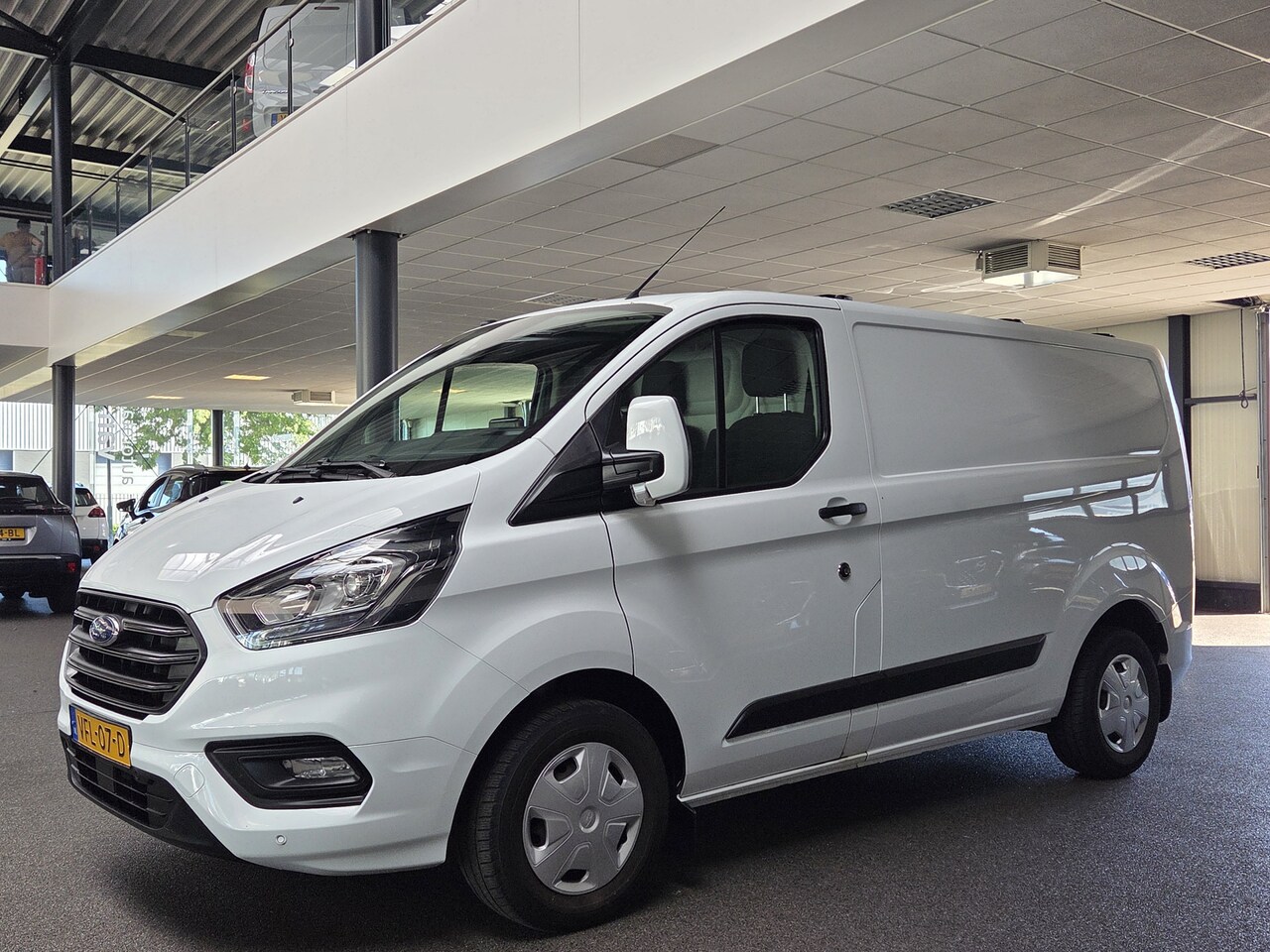 Ford Transit Custom - 280 2.0 TDCI L1H1 Trend 280 2.0 TDCI L1H1 Trend - AutoWereld.nl