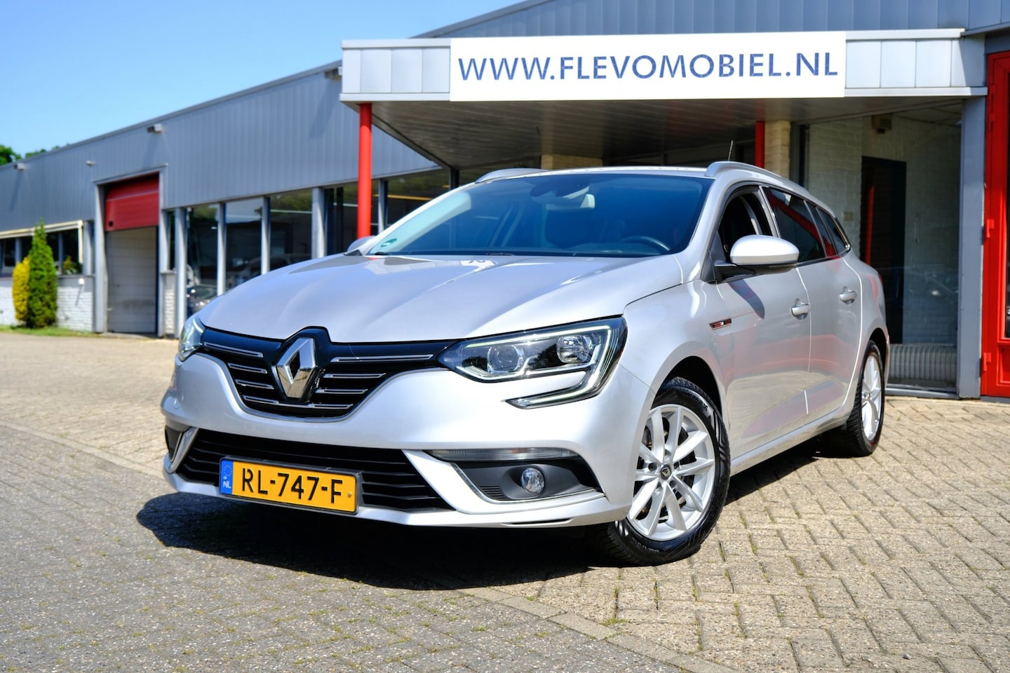 Renault Mégane Estate - 1.5 dCi Eco2 Bose Navi|Clima|LMV|Half Leder - AutoWereld.nl