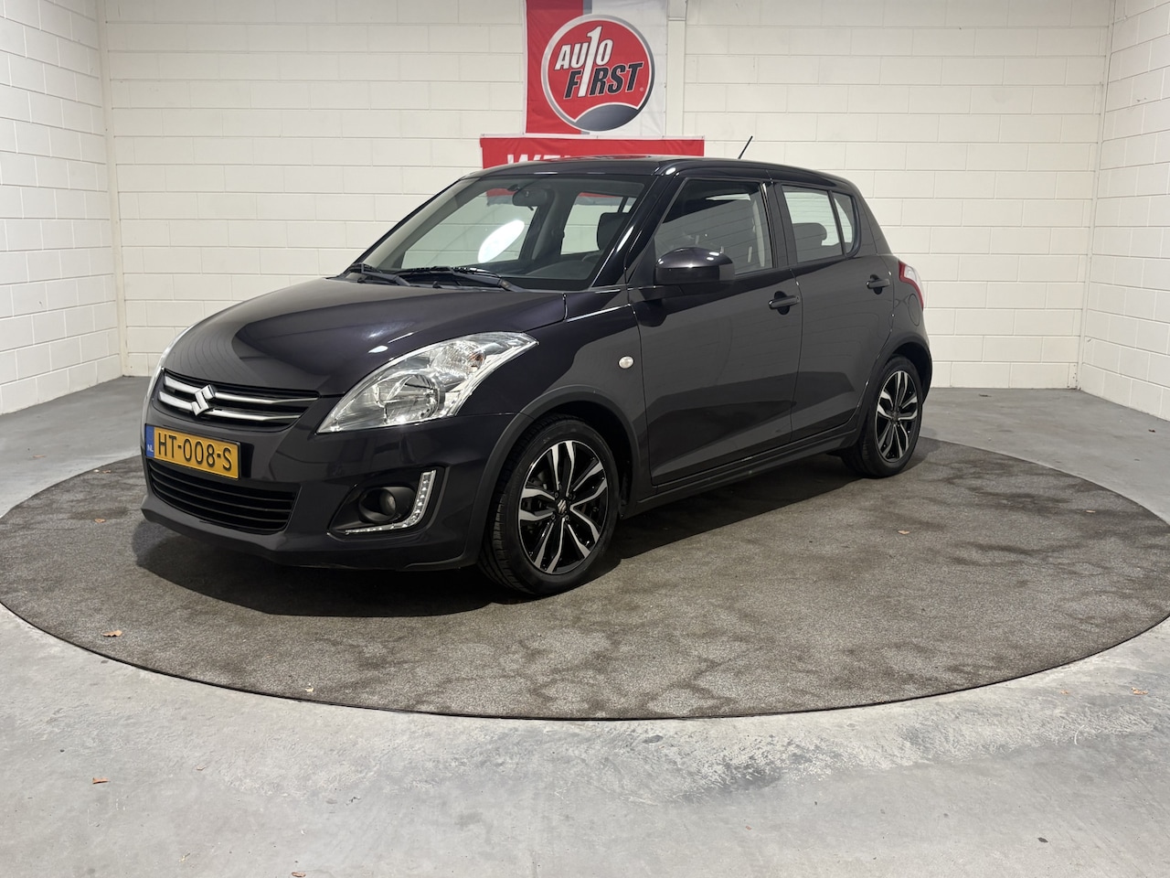 Suzuki Swift - 1.2 Style EASSS 1.2 Style EASSS, NL auto, Dealer onderhouden, Lage km stand, Airco, Cruise, 16 inch lichtm - AutoWereld.nl