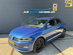 Volkswagen Polo - 1.0 TSI Comfortline DIGITAL DASH/ CARPLAY/ NAVI