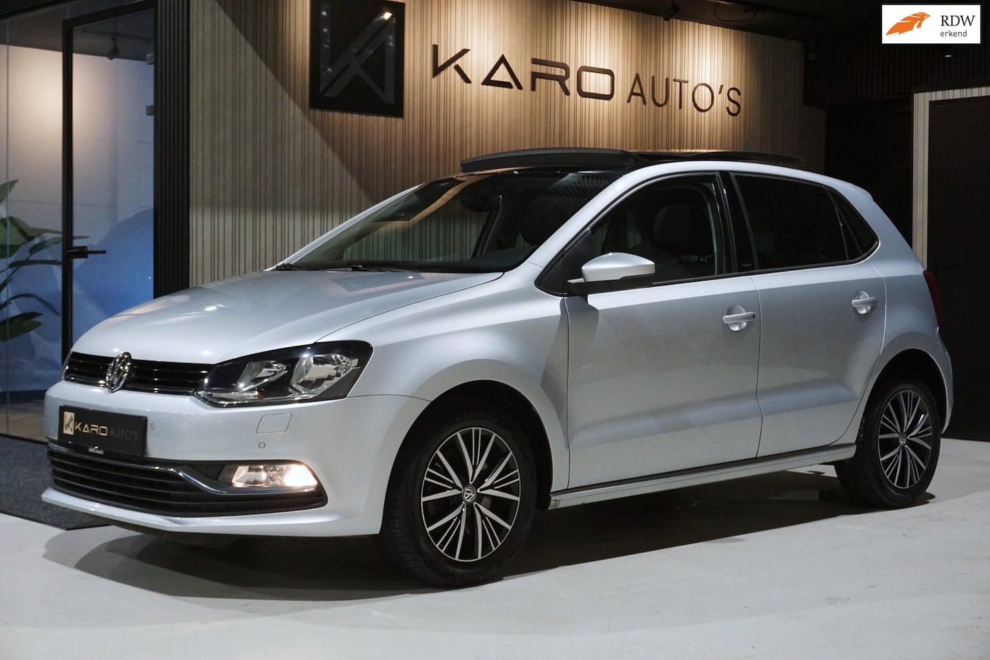 Volkswagen Polo - 1.2 TSI Allstar 110PK Pano Navi Cruise Trekh - AutoWereld.nl