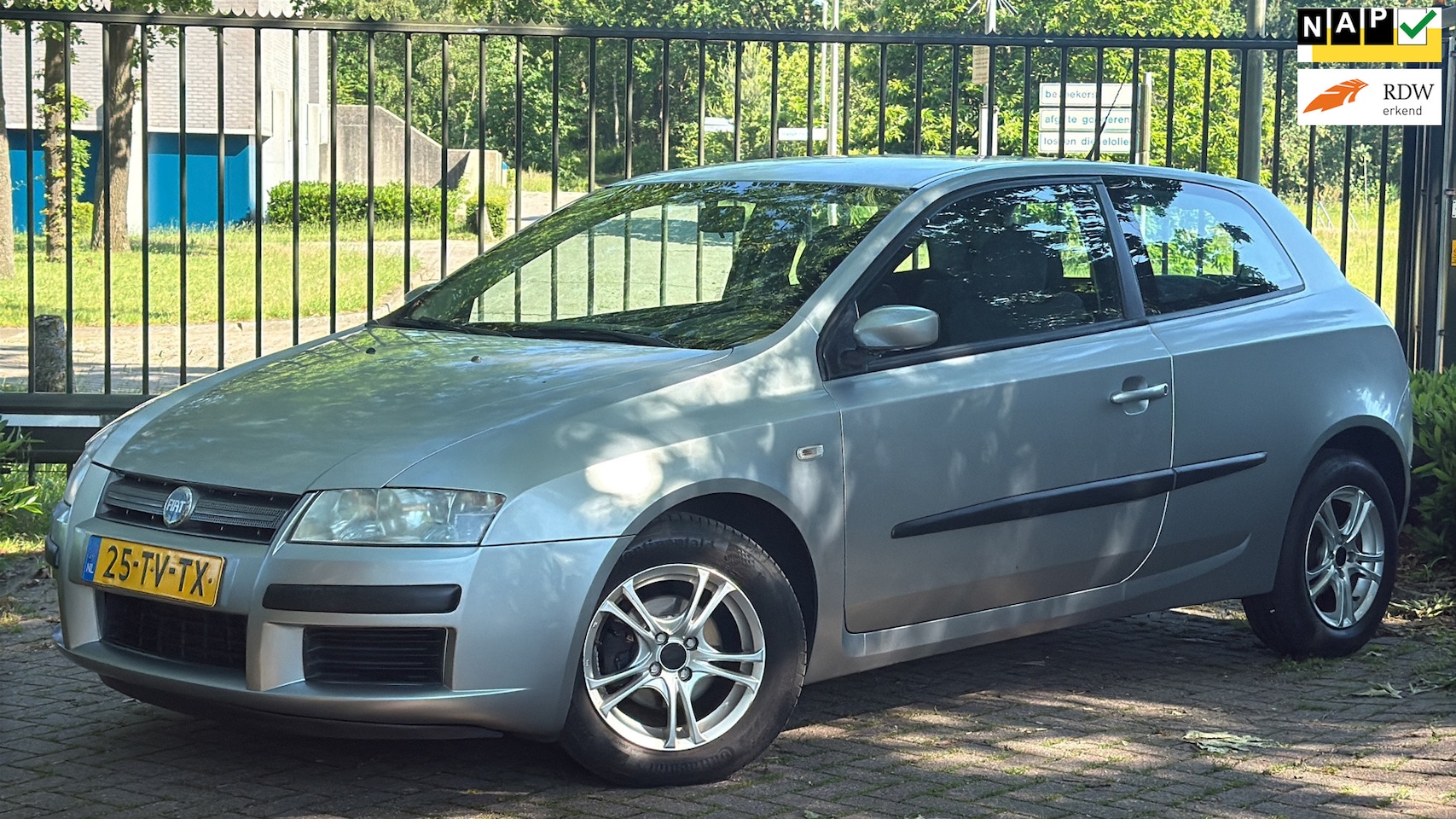 Fiat Stilo - 1.4-16V Active 6 Speed 95PK - AutoWereld.nl