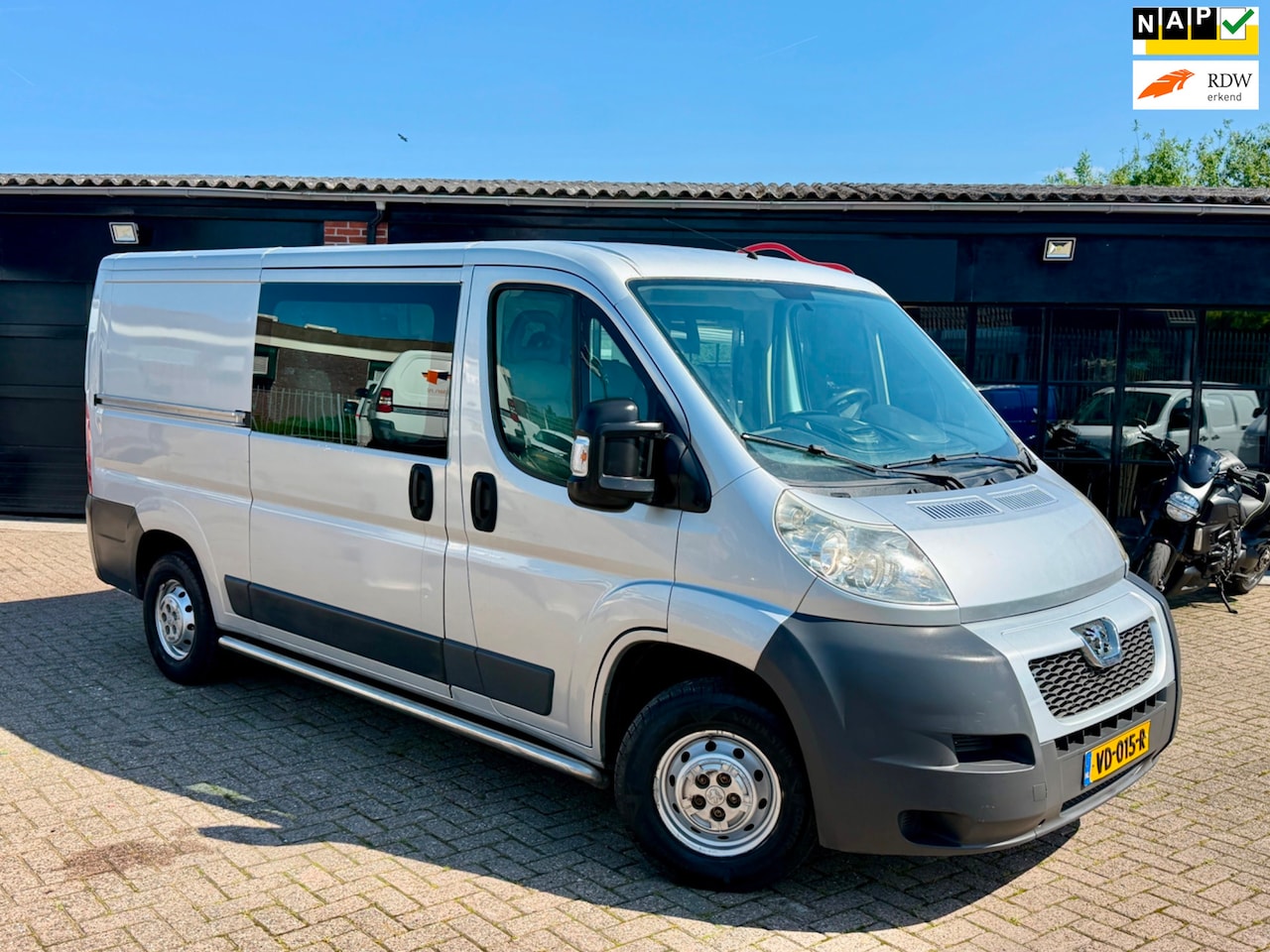 Peugeot Boxer - 330 2.2 HDI 110PK|L2H2|DUBBEL CABINE|AIRCO|LAGE KM STAND NAP - AutoWereld.nl