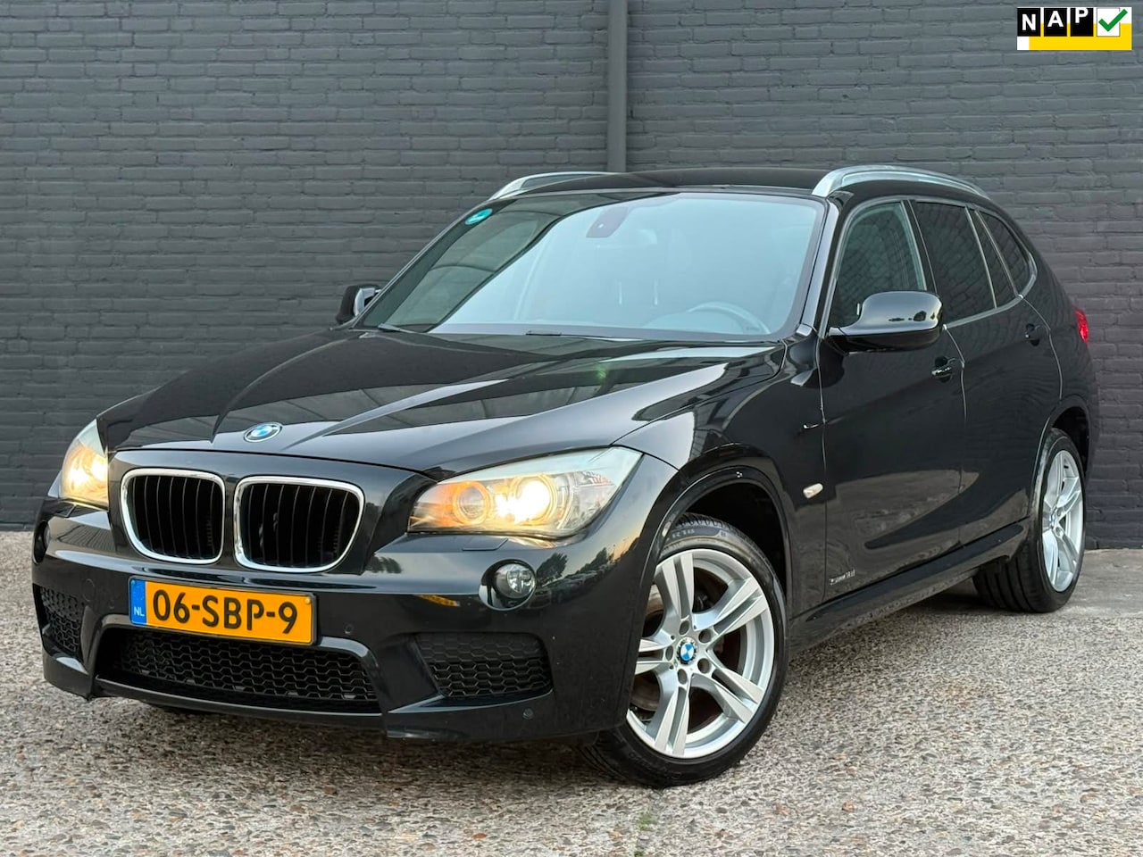 BMW X1 - SDrive18i AIRCO | PDC | TREKHAAK | ELEK RAMEN | NWE APK - AutoWereld.nl