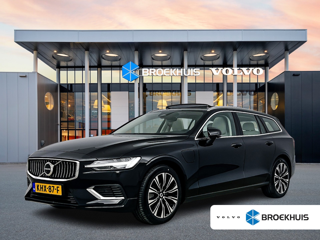 Volvo V60 - T6 Recharge Ultra Bright | 18" | Harman Kardon | Panoramadak | Head-Up | Full LED | 360 Ca - AutoWereld.nl