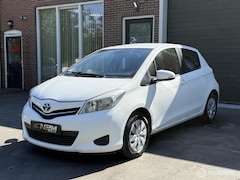 Toyota Yaris - 1.0 VVT-i Aspiration