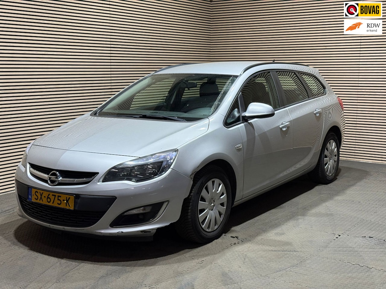 Opel Astra Sports Tourer - 1.7 CDTi Edition | Airco | Cruise | APK 05-2027 - AutoWereld.nl
