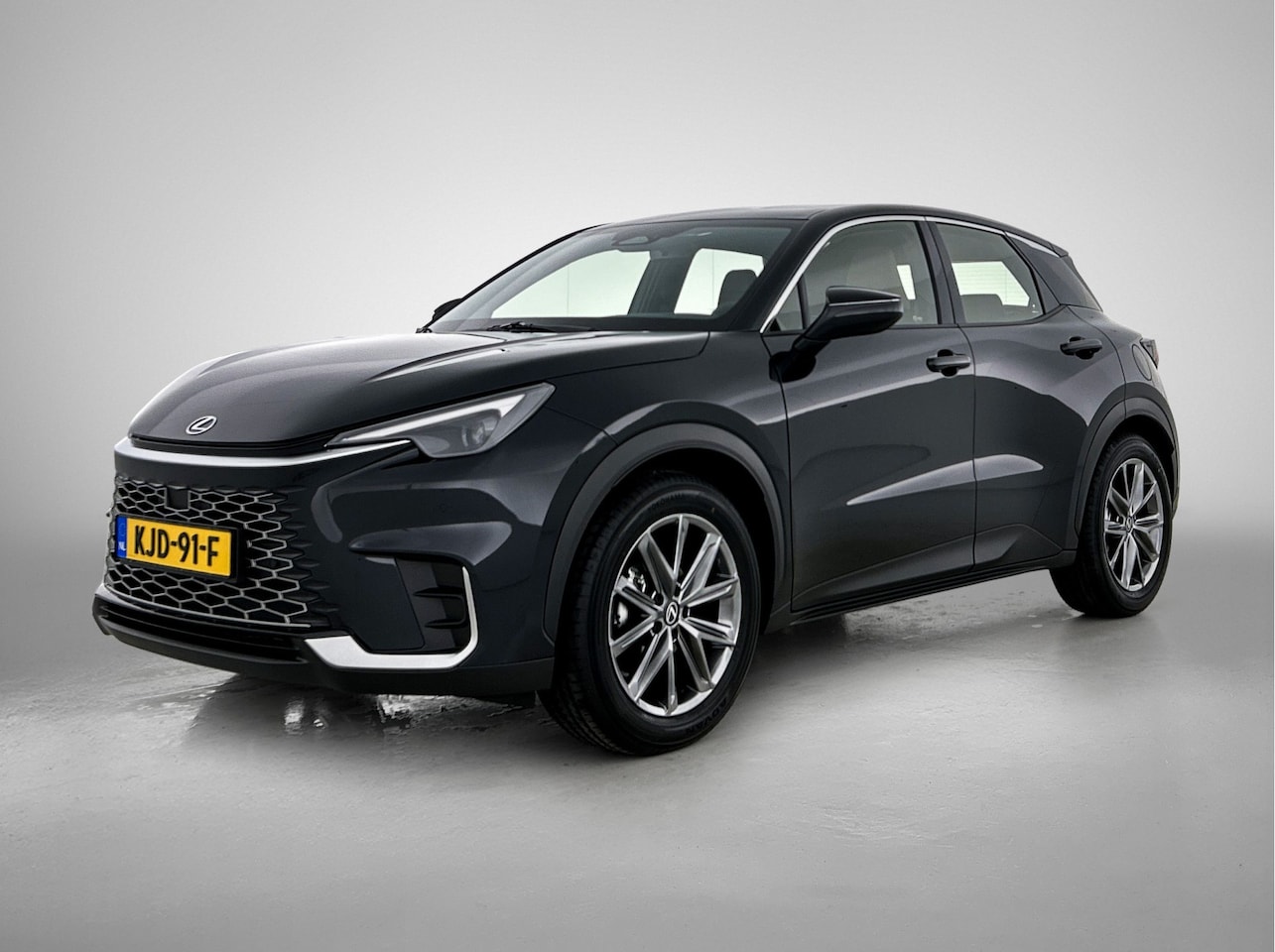 Lexus LBX - Elegant 2WD | Tech Pack | Stuurwiel Verwarming | Parkeersensoren | - AutoWereld.nl