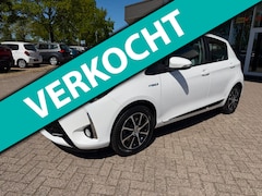 Toyota Yaris - 1.5 Hybrid Team D, Navi, Camera, Automaat, etc