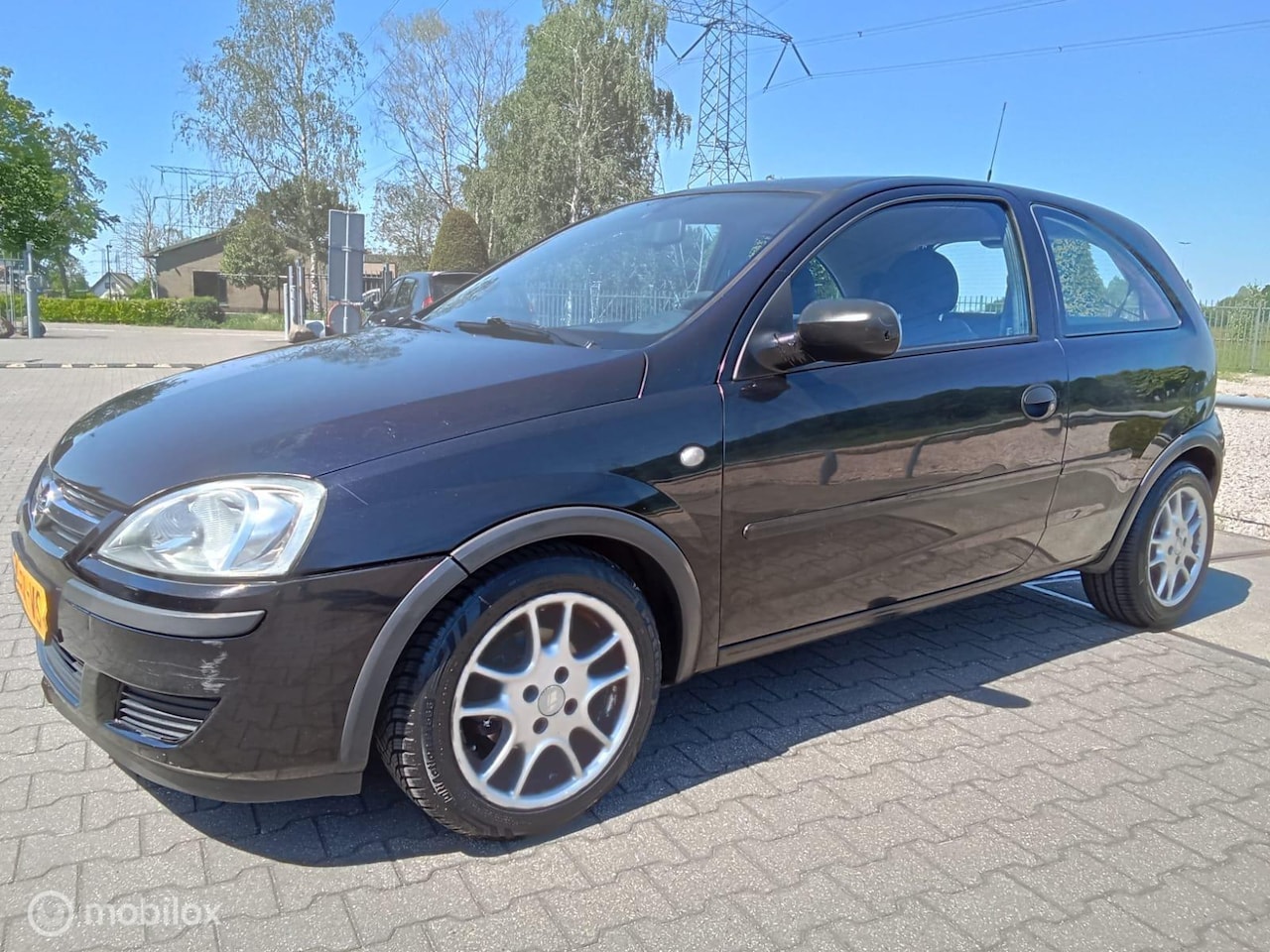 Opel Corsa - 1.2-16V Essentia 1.2-16V Essentia/nieuwe apk - AutoWereld.nl