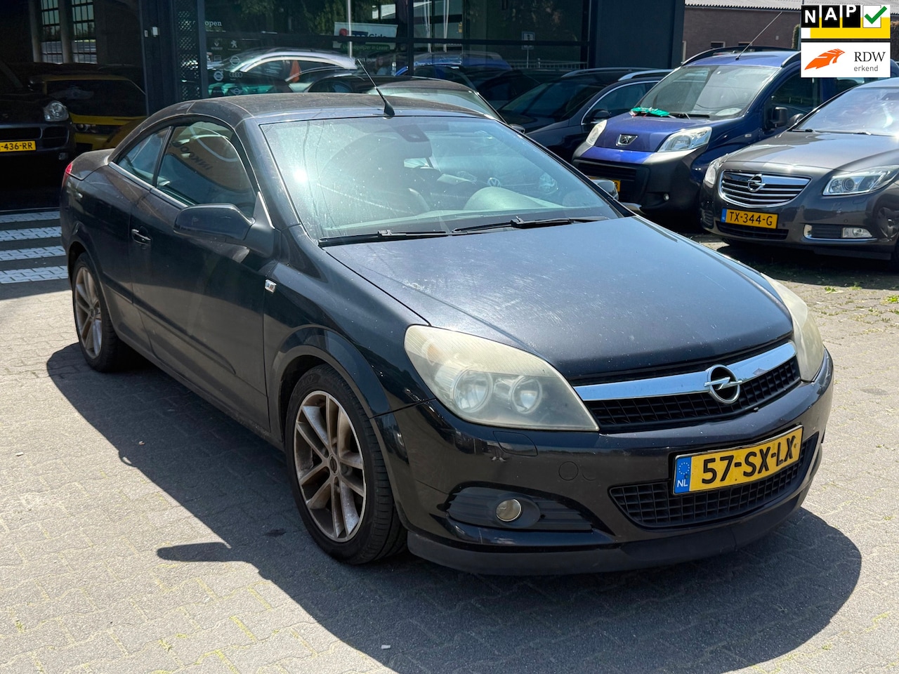 Opel Astra TwinTop - 1.8 Cosmo DAK STORING/ZO MEENEEMPRIJS! - AutoWereld.nl