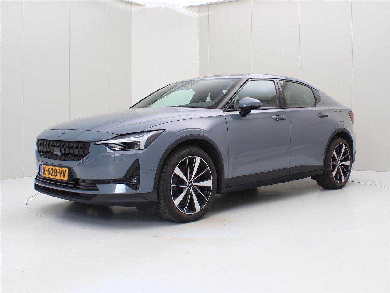 Polestar 2 - Long Range Dual Motor 408pk Launch Ed. [ TREKHAAK+360.CAMERA+PANO+CARPLAY+STOELVERW. ] - AutoWereld.nl