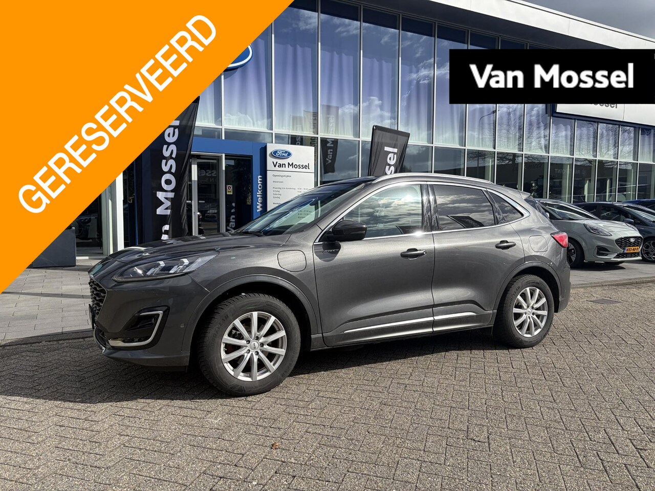 Ford Kuga - 2.5 PHEV Vignale | PANORAMADAK | TREKHAAK | WINTER PACK | DRIVER ASSISTANCE PACK | HEAD UP - AutoWereld.nl