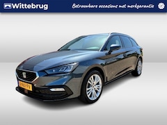 SEAT Leon Sportstourer - 1.0 eTSI Style Business Intense / Camrea / Adaptive Cruise Control / App-connect / Navi